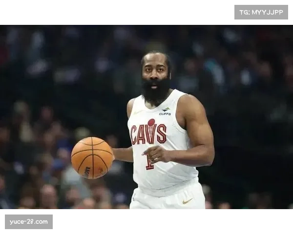 阿特金森放权哈登决策：进攻效率联盟前列因球场另一教练调度